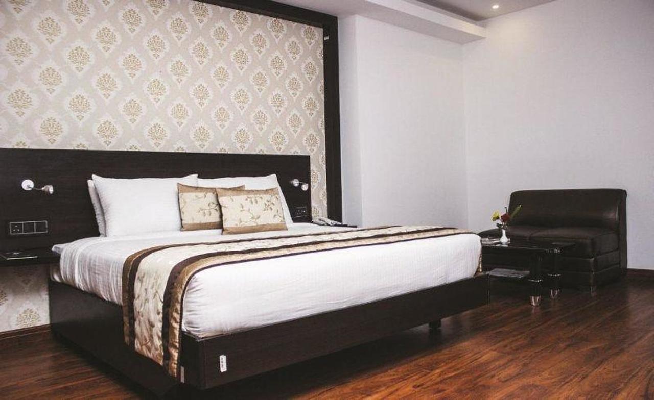 King Prince Palace Hotel Gorakhpur Exterior foto